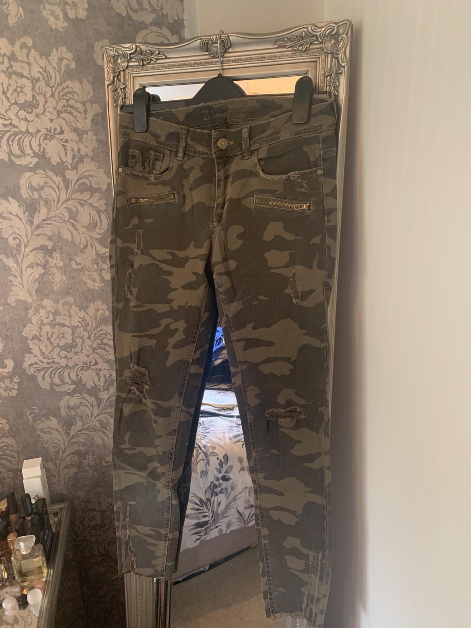 camouflage pants zara
