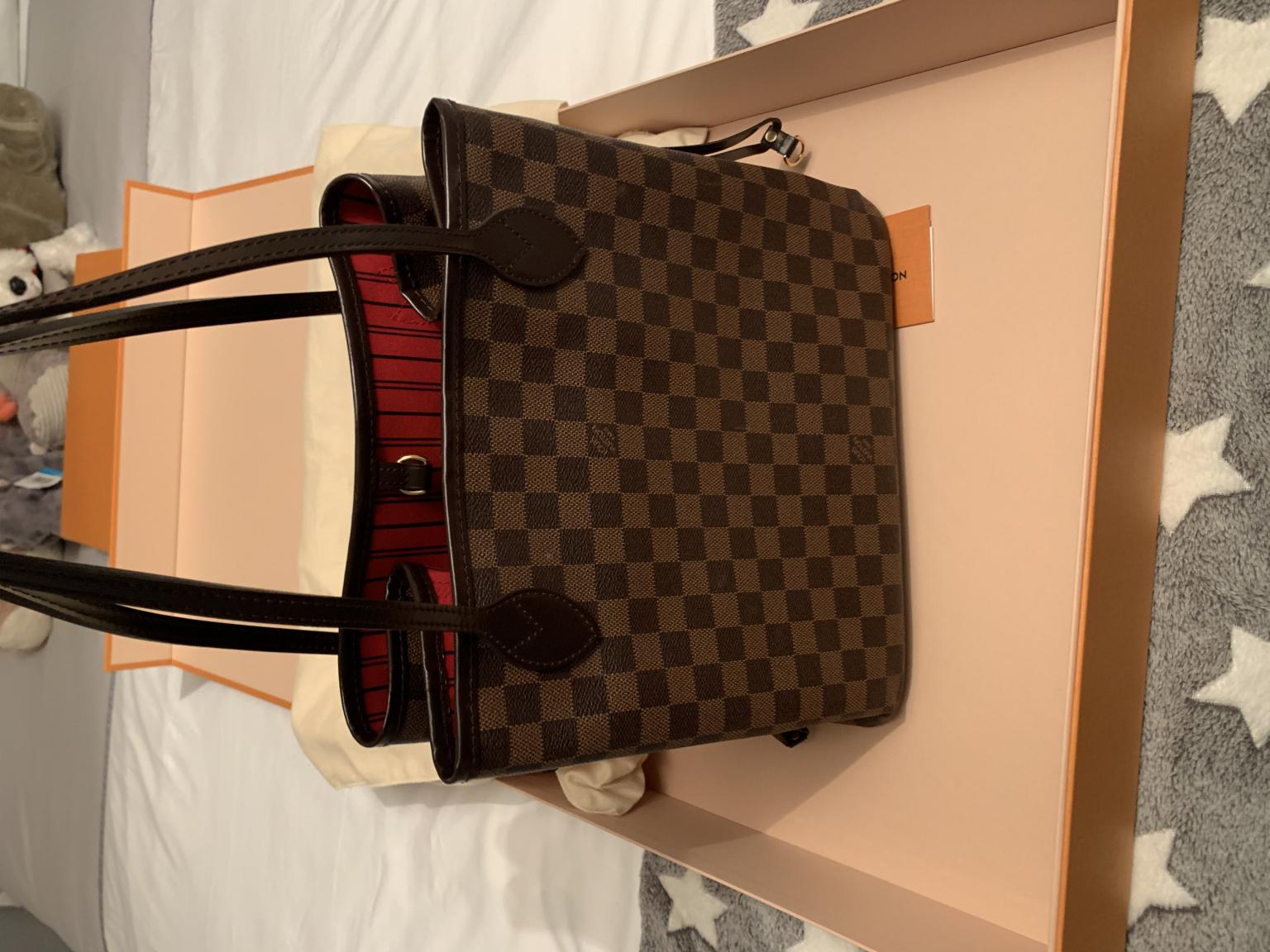 Louis Vuitton neverfull bag mm in Spelthorne for £780.00 for sale | Shpock
