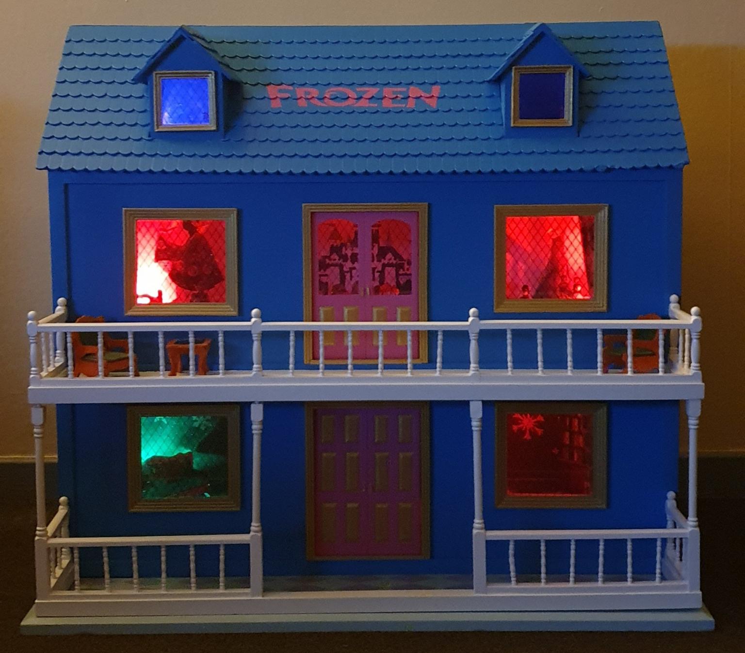 american style dolls house