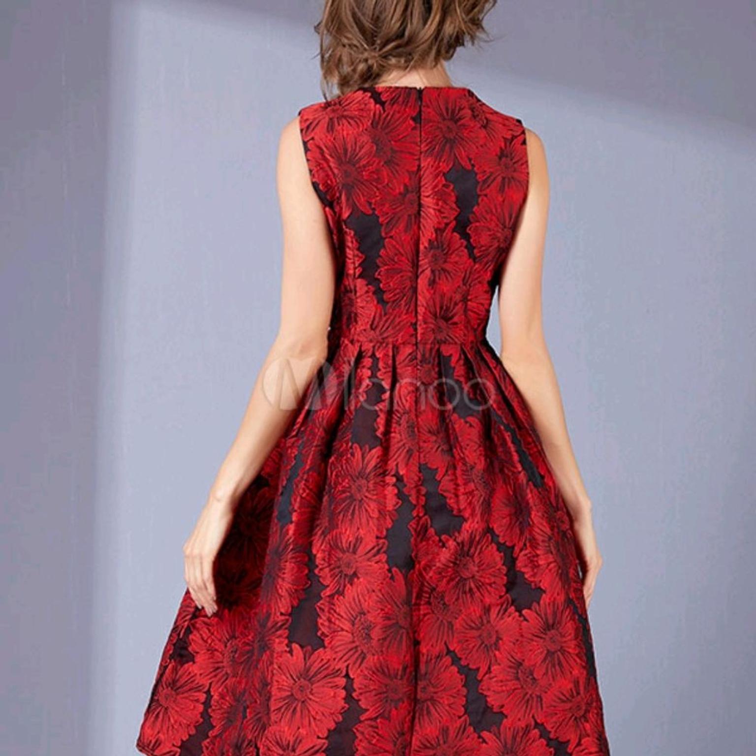 Kleid Mit Seitentaschen In 9500 Villach For 35 00 For Sale Shpock