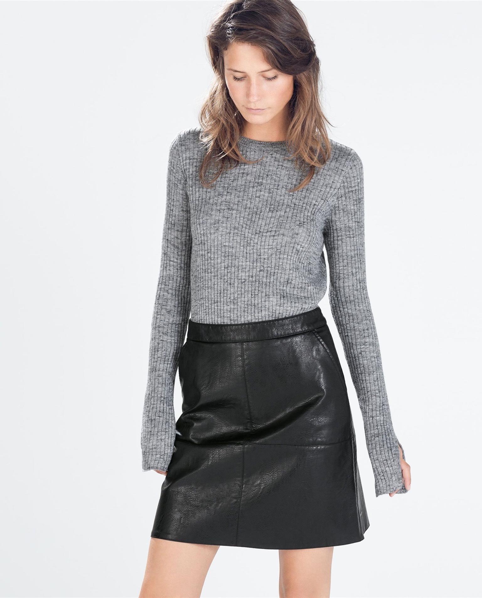 Zara basic leather skirt 8-10 in SW16 