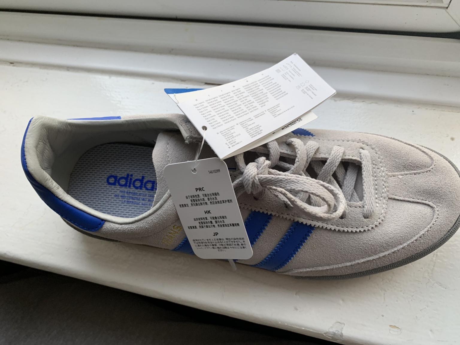 adidas jeans size 9
