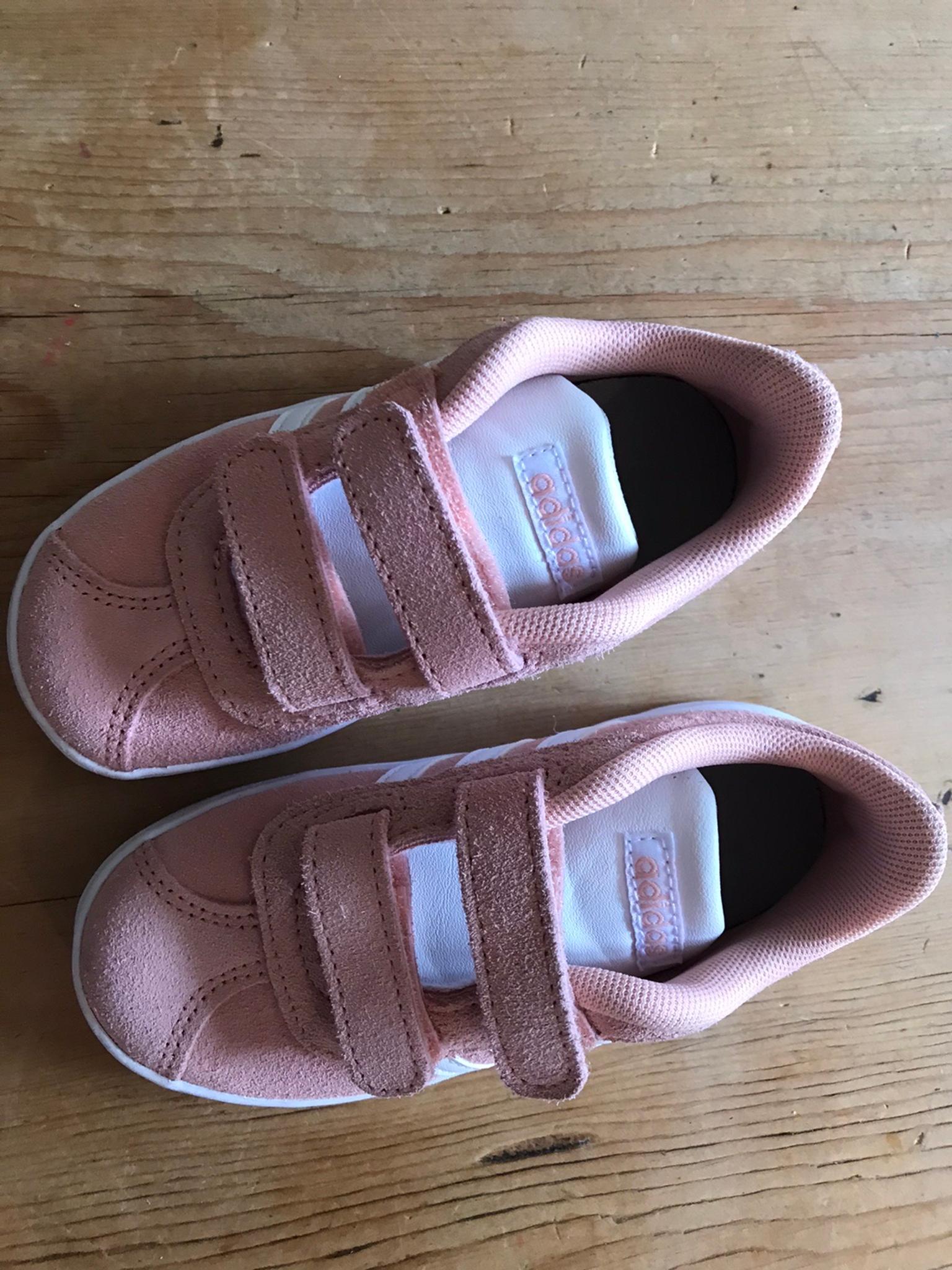 toddler adidas gazelle trainers