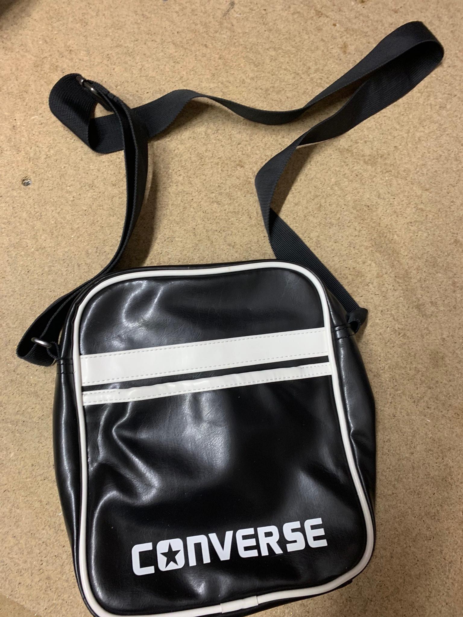 converse side bag