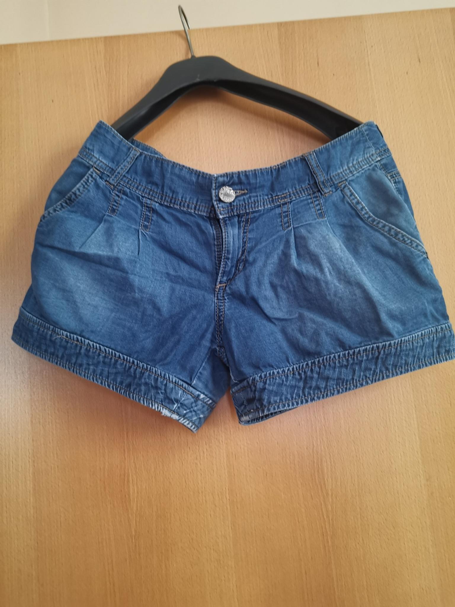 Jeans Hotpants Damen Sommer In 1100 Kg Favoriten For 4 00 For Sale Shpock