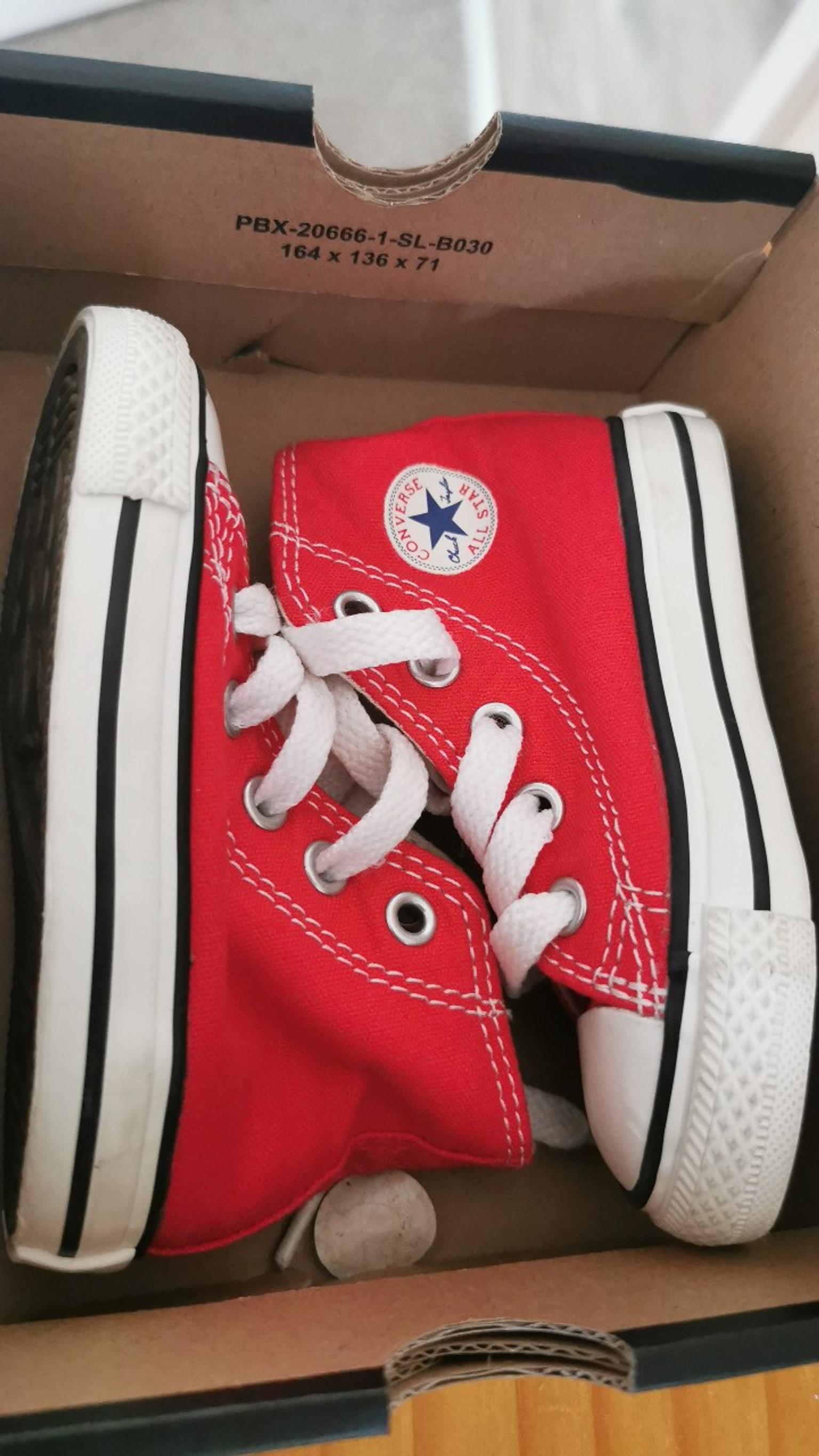 red converse size 4