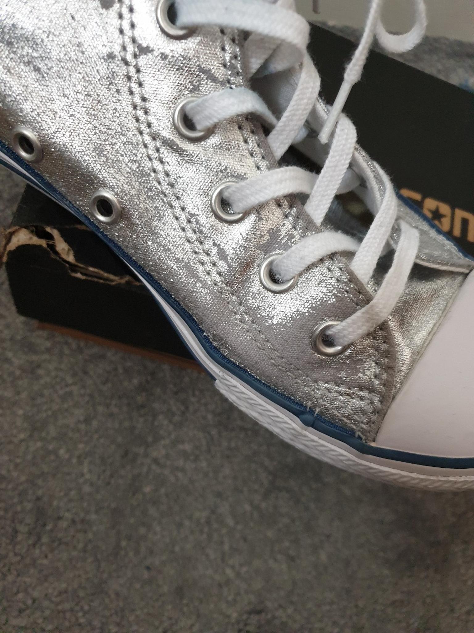 silver converse size 2