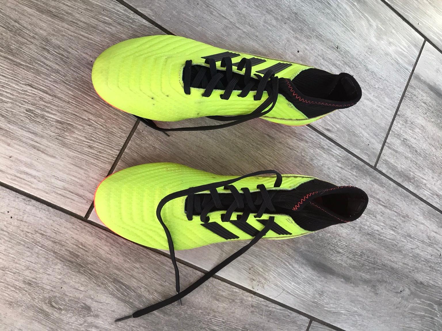 adidas football boots size 9