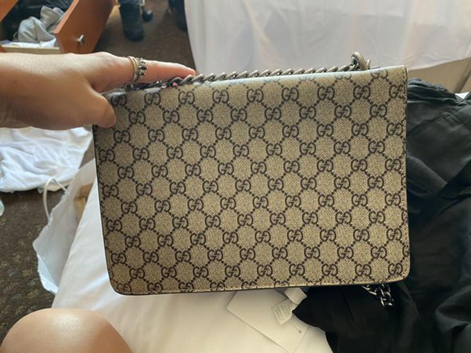 tracking number gucci bag
