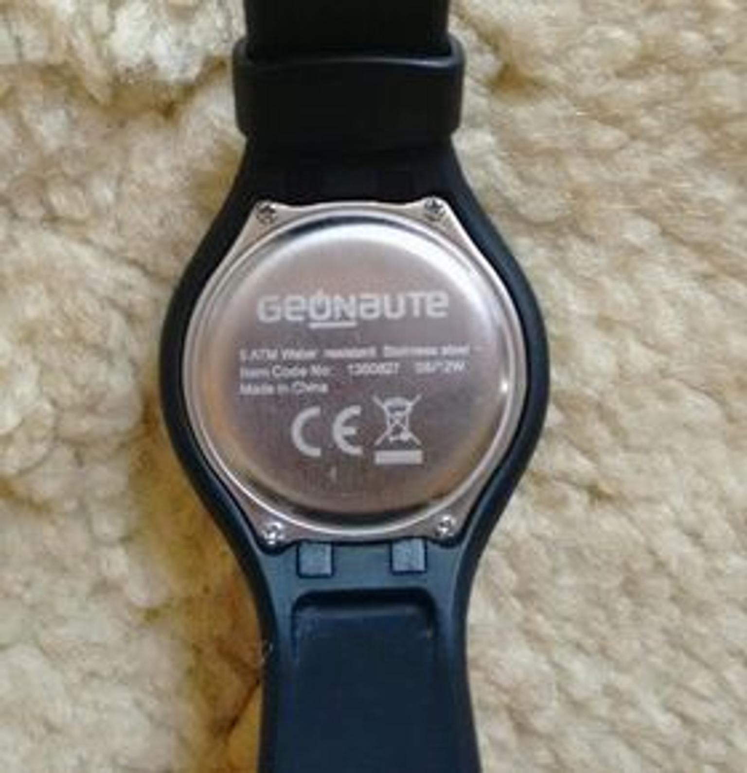 geonaute watch 5atm
