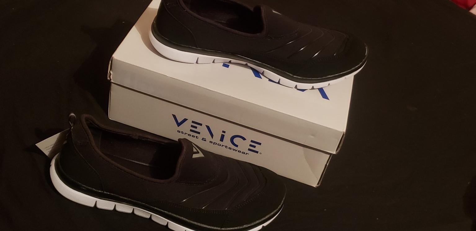 venice memory foam shoes